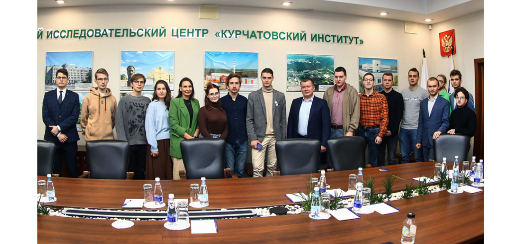 Торжественное вручение удостоверений аспирантам НИЦ «Курчатовский институт» — ПИЯФ